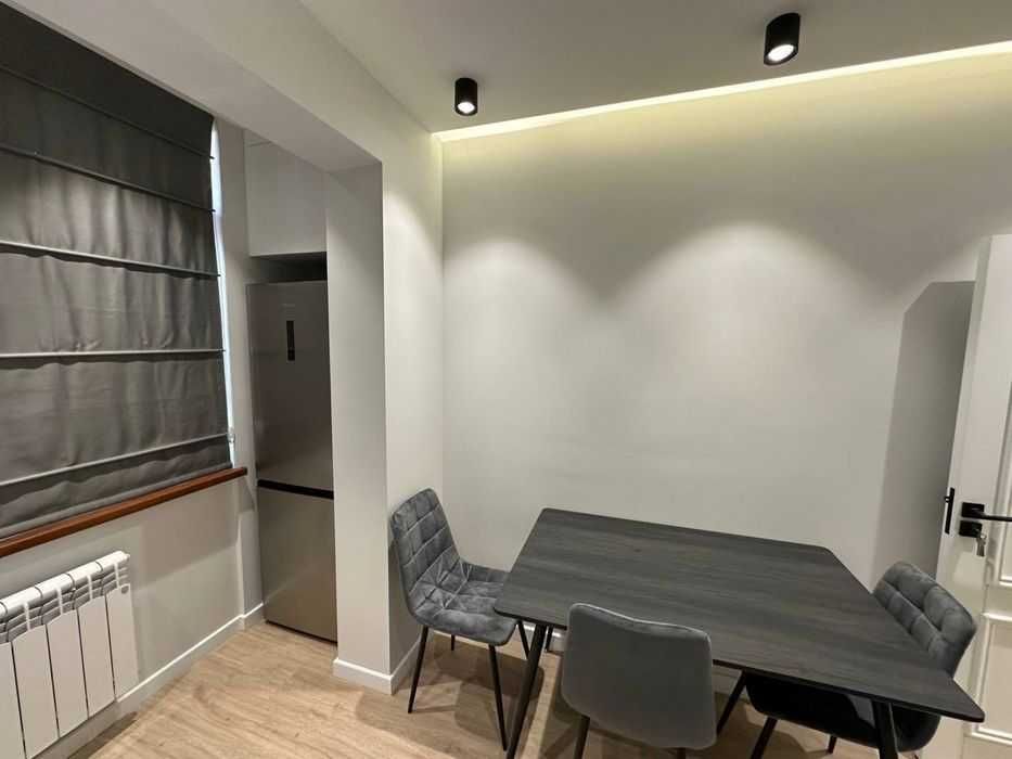 2-х комнатная квартира в кирпичном доме на Горьком! 2/2/4 60 м²!