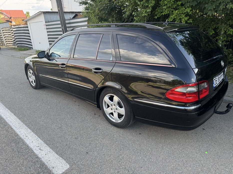 Vand Mercedes E 200 cdi 136 cai facelift/2008