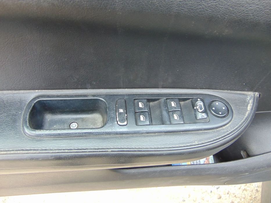 Butoane geamuri Peugeot 307cc comenzi geamuri peugeot 307 cabrio