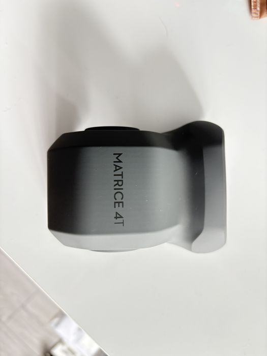 Drona DJI Matrice 4T Noua