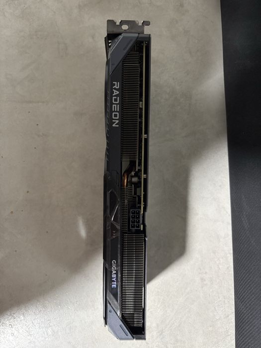 видеокарта Radeon rx9060xt 8 gb