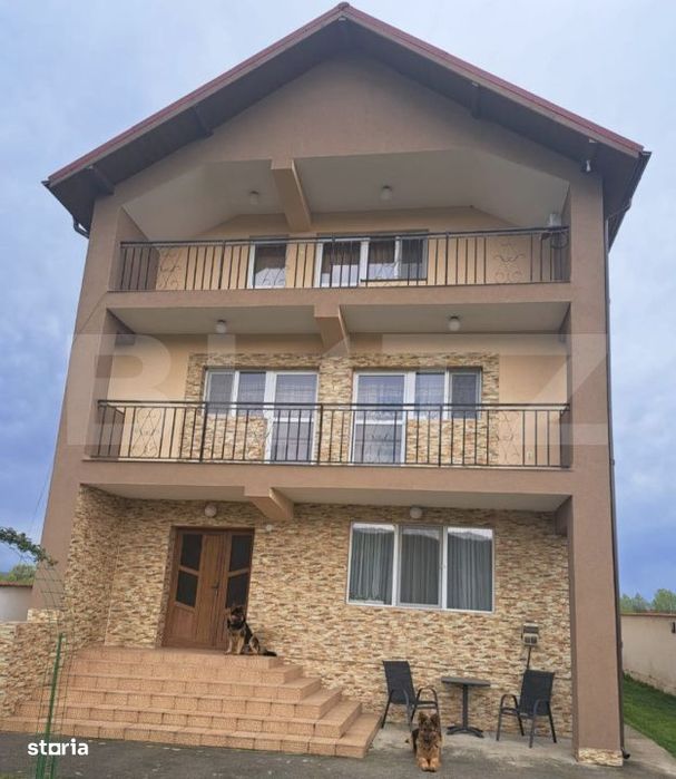 Casa de vanzare sau inchiriere, 7 camere, 315 mp, zona - Sisesti