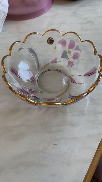 Продаю новую Японскую фруктовницу Чешское  стекло.