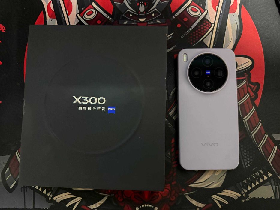 Продам Vivo x300