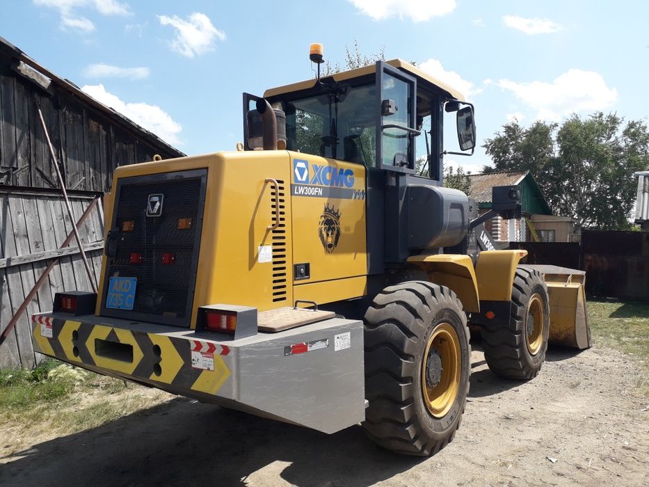 Продам фронтальный Погрузчик