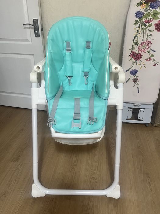 Продаётся детское кресло для питания в отличном состоянии!