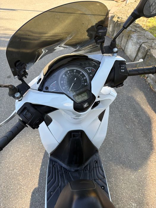 Honda SH 125i Sport