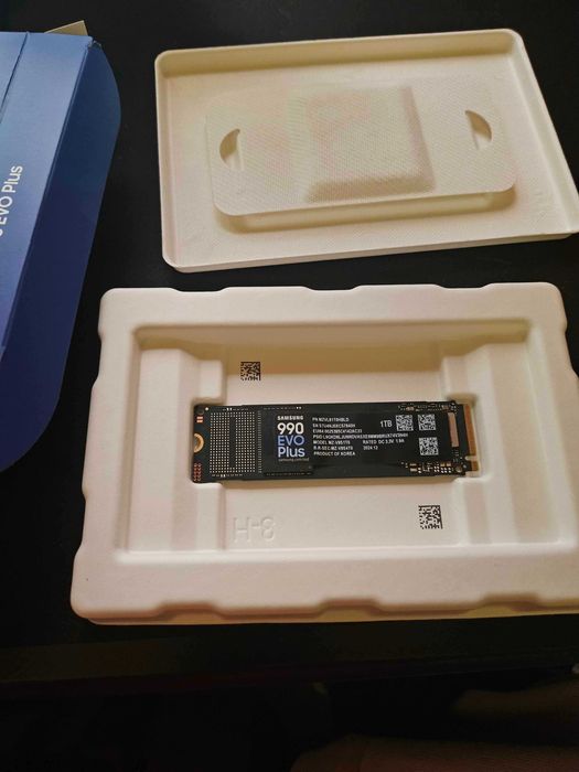 Samsung 990 EVO Plus 1TB, M.2 NVMe, PCIe Gen 4.0, PCIe Gen 5.0