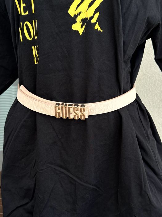 Дамски колан GUESS Meridian - размер М (90см), Отлично състояние