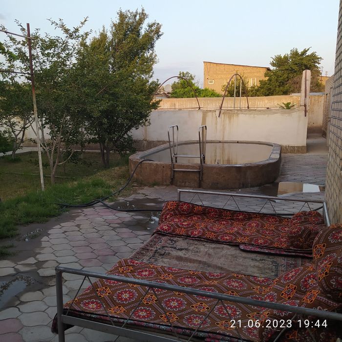 Для бизнеса Дом с Пропиской вдоль дороги р-н Спутник гНавои 8,5сот