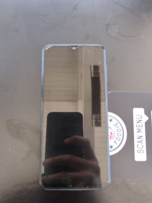 De VÂNZARE Samsung A23, 5G liber de rețea.