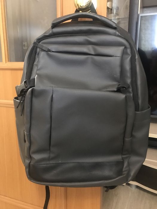 Продам 2 рюкзака для мальчиков