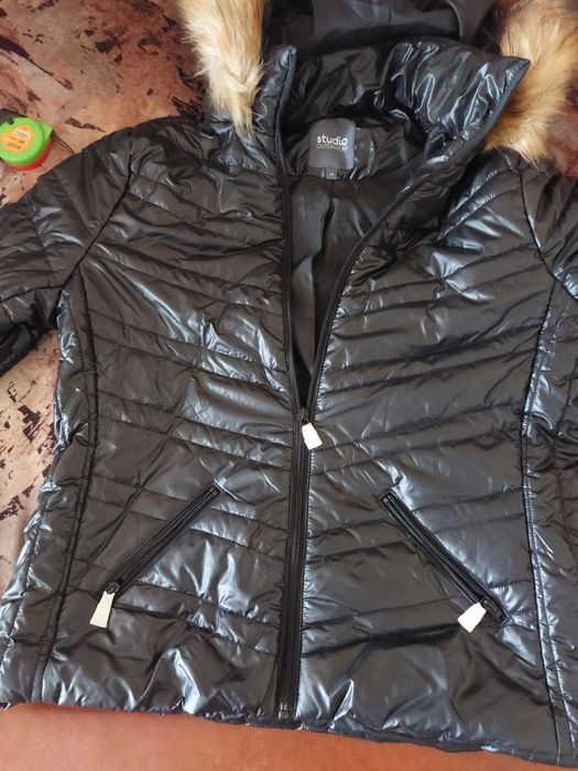 Дамско яке подходящо за есента -ново