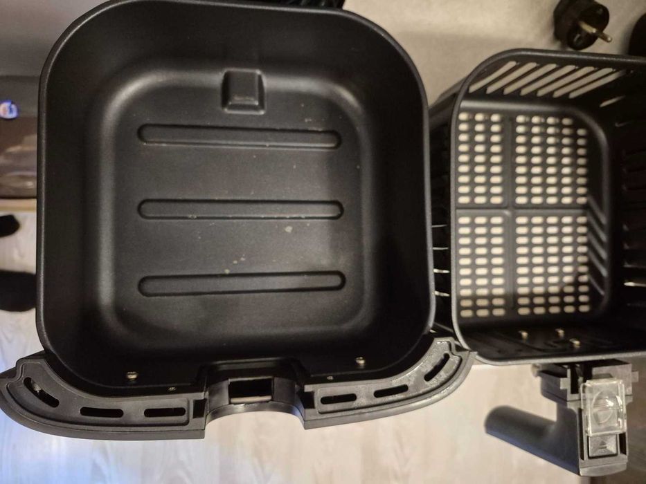 Фритюрник с горещ въздух Cosori Premium, AirFryer, 3.5 L, 1500 W