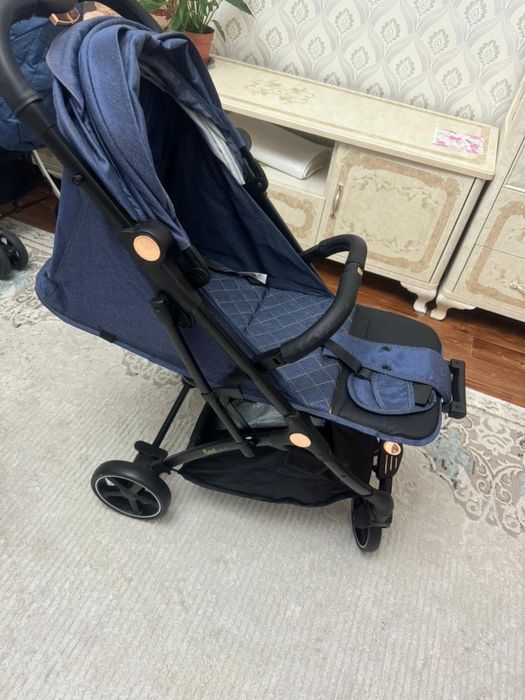 Продам коляску, новая