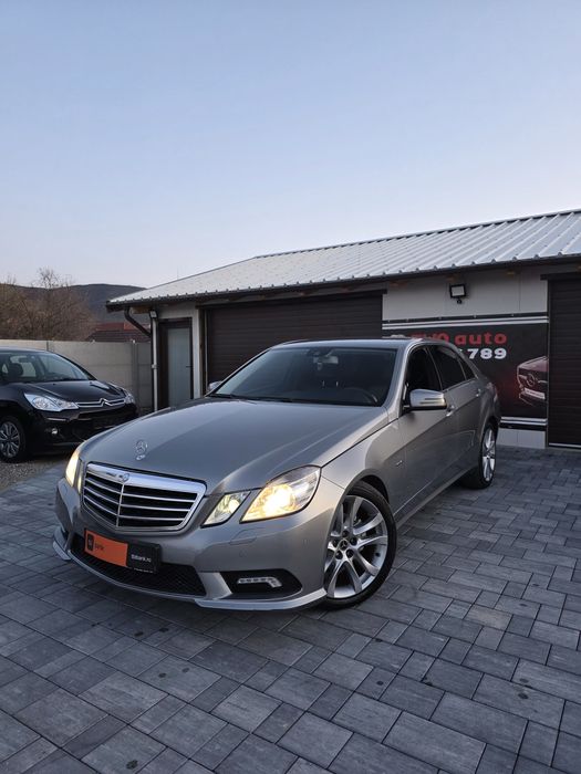 Mercedes e 220 CDI AN 2010 PACHET AMG  POSIBILITATE RATE  Fără avans  Transport  gratuit