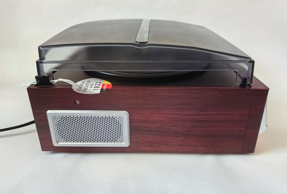 Pick-Up Camry CR 1113, FM/AM, LCD, AUX in, Stereo