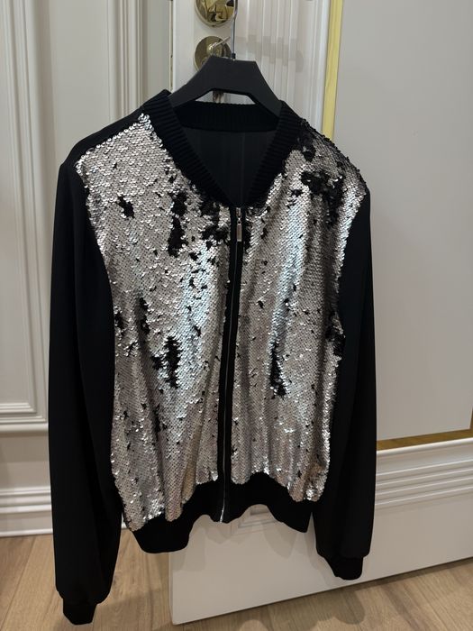 Продам накидка бомбер с паеткой