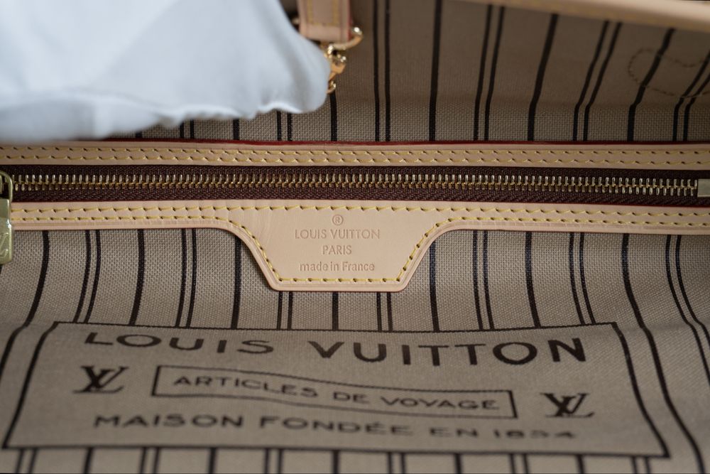 Louis Vuitton Neverfull MM, нова, пълен комплект