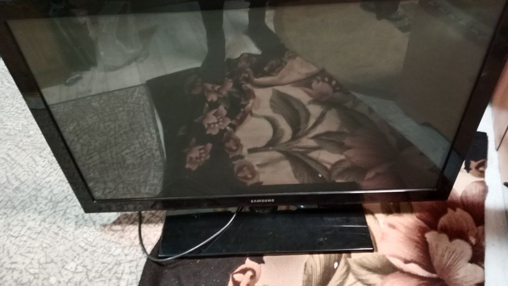 Телевизор самсунг