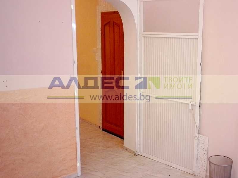 Дава се под наем Магазин в София, Център - 50 кв.м за 408 € - Снимка #5