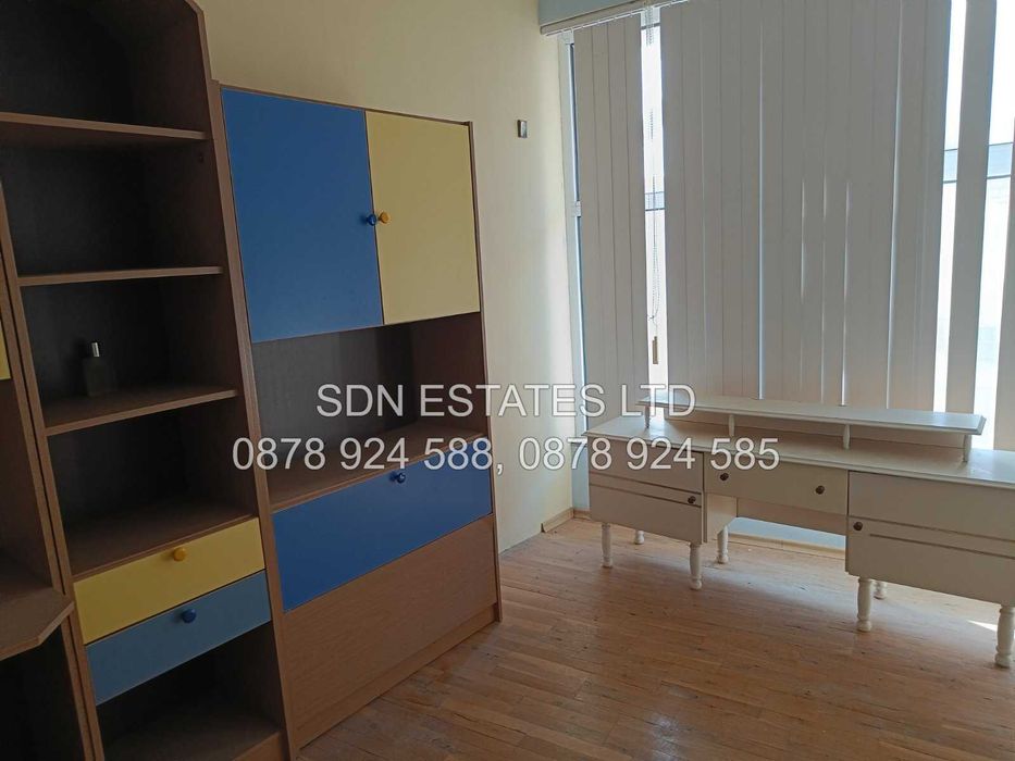 Предлага за продажба къща в идеалния център на гр. Казанлък