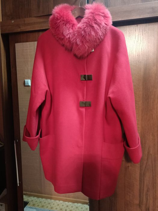 Прдам пальто на весну