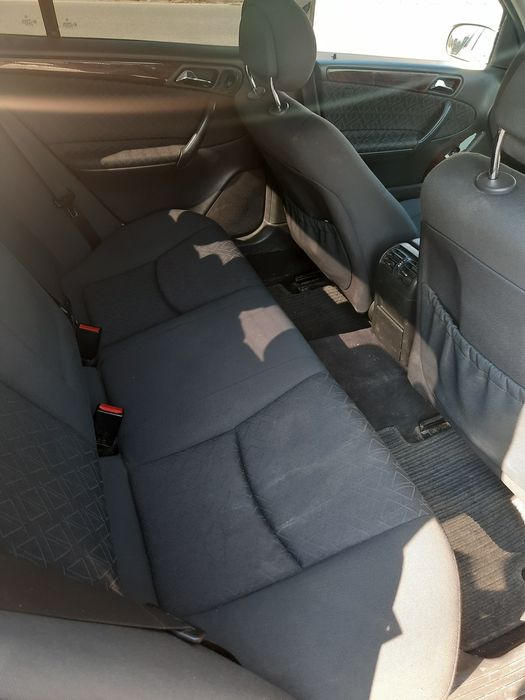 Мерцедес C 180 бензин-газ автоматик Десен волан