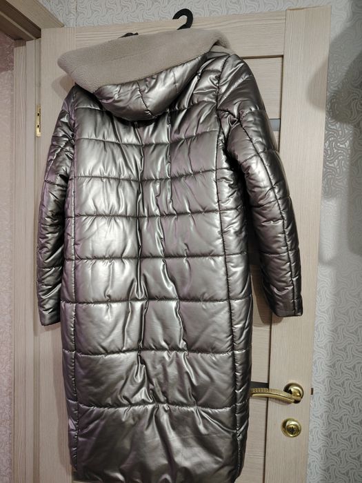 Продам куртку зимнюю