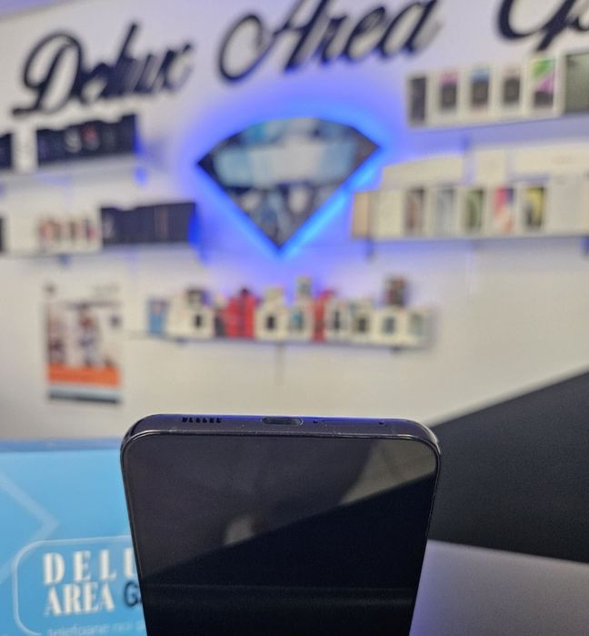 Samsung S22+ Plus / Black / DeluxGSM