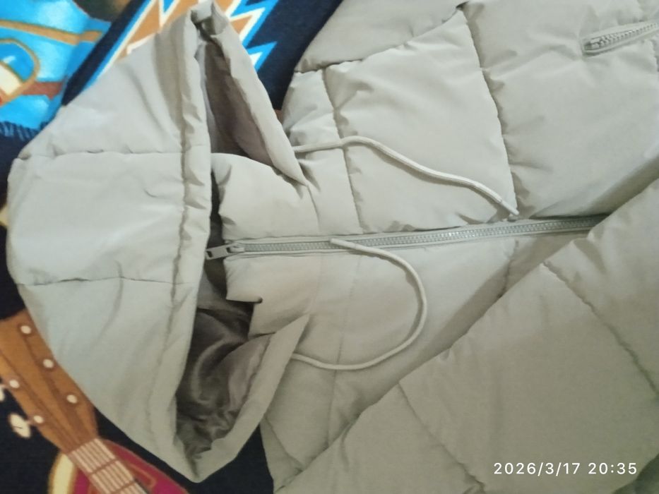 Продам куртку SINSAY осень/весна