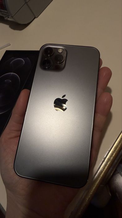 Iphone 12 pro , 256 gb