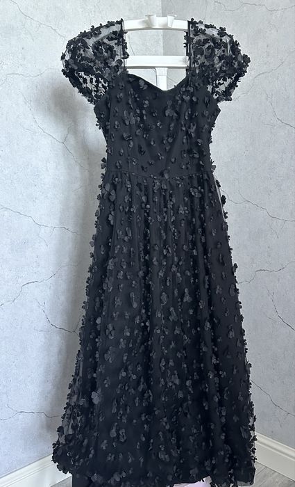 Платье длинное, пышное, вечернее, черное