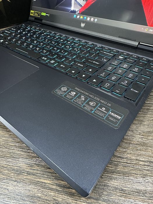 мощный i9 ноутбук, 32-ядра, 8Gb RTX 4060 Acer Predator Helios Neo 16