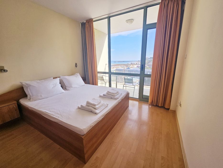 Апартамент нощувки плаж Кабакум-1 линия-Kabakum beach apartments