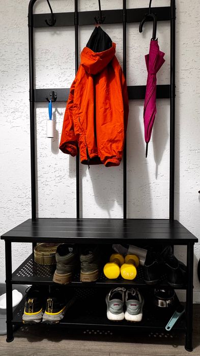 Закачалка за дрехи и пейка с рафт за обувки IKEA
