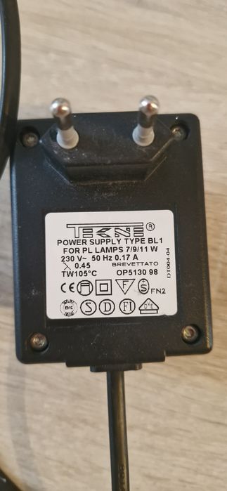 Продается Лампа настольная