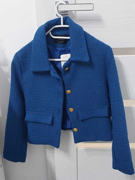 Дамско късо сако