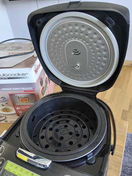 Мултикукър Tefal 16 в 1 SpheriCook RK745800
