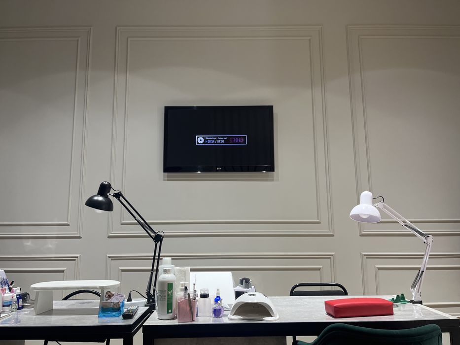 Продам телевизор LG