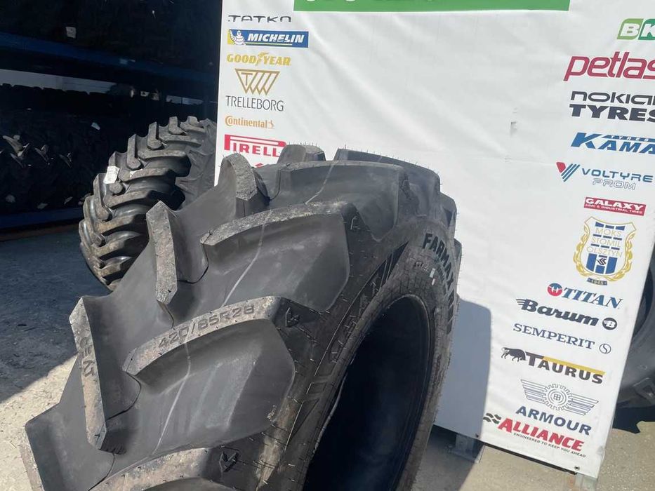 ceat anvelope noi pentru John Deere Class 420/85R28 Cauciucuri