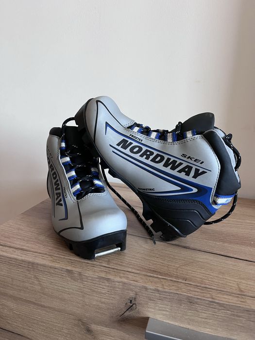 Лыжные ботинки NNN крепление