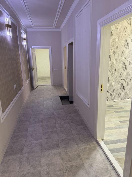 3 xona + 2 xona mansardlik kvartira Sotiladi