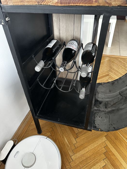 Bar decorativ Vespa Mobexpert, cu suport pentru vin și pahare