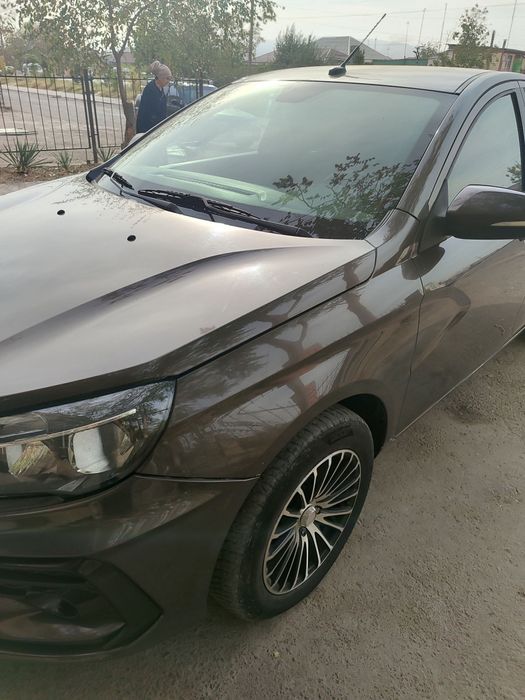 Lada Vesta. 2018