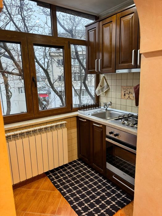 Apartament 2 camere de închiriat