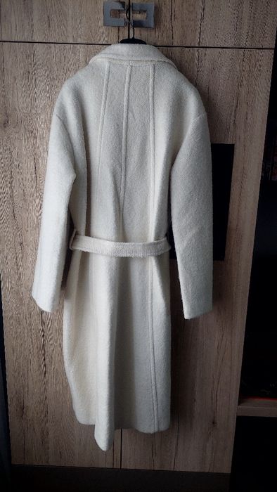 Вълнено красиво палто