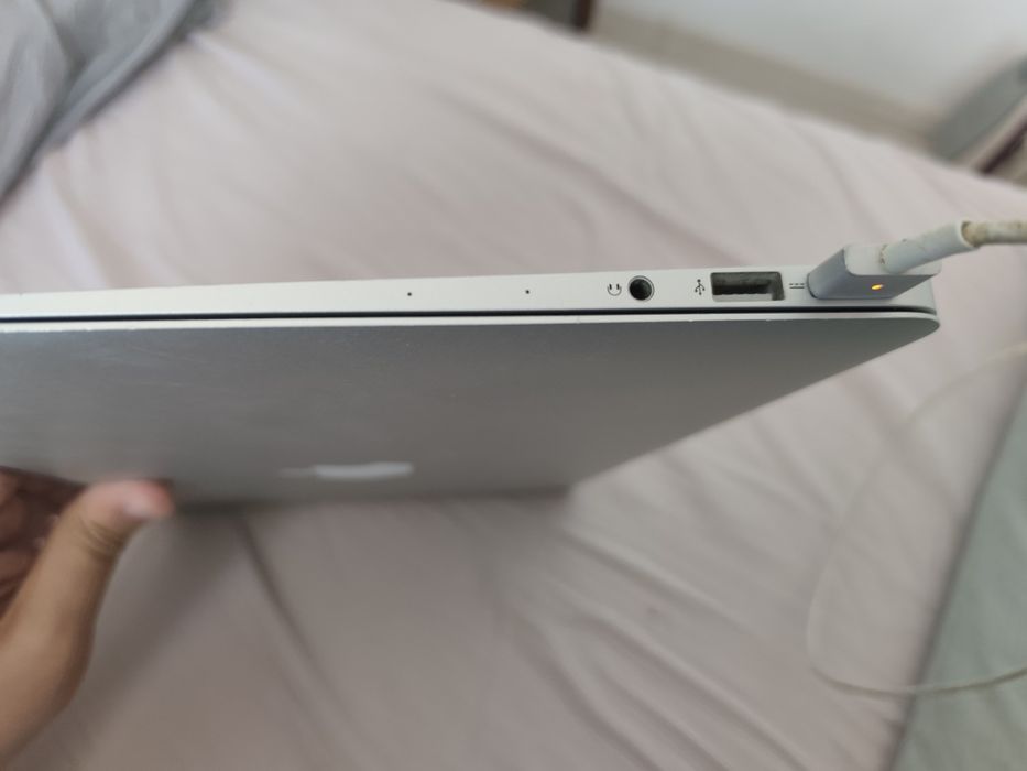 MacBook Air 13