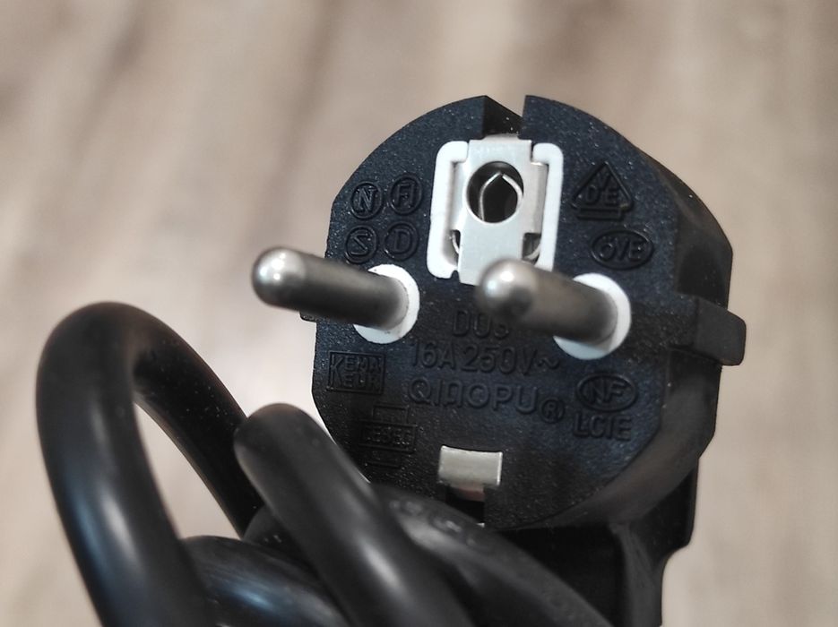 Шнур сетевой, кабель электрический