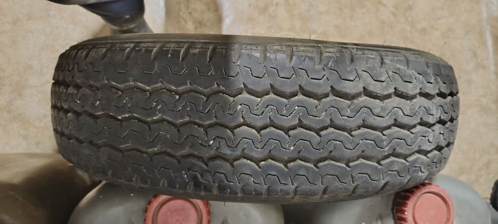 Продам резину на комерческий транспорт